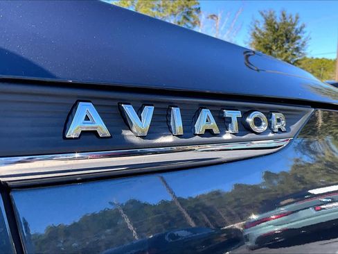 Used 2021 Lincoln Aviator Reserve w/ Equipment Group 201A image 29