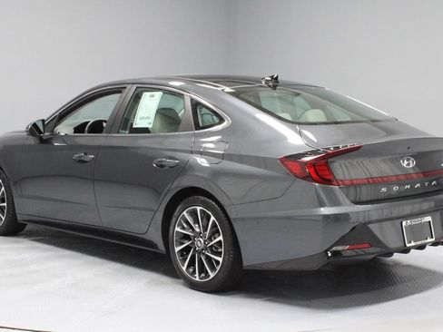 Used 2023 Hyundai Sonata Limited FWD image 9