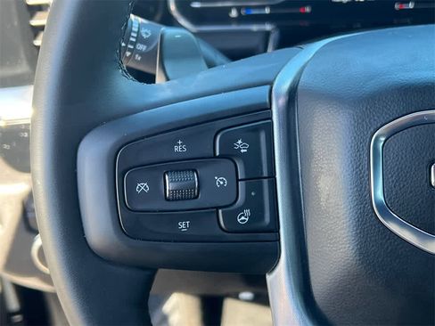 Used 2024 GMC Sierra 1500 SLT w/ SLT Premium Plus Package image 22