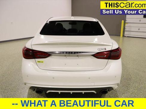 Used 2018 INFINITI Q50 Red Sport 400 w/ Sensory Package (Sport) image 6