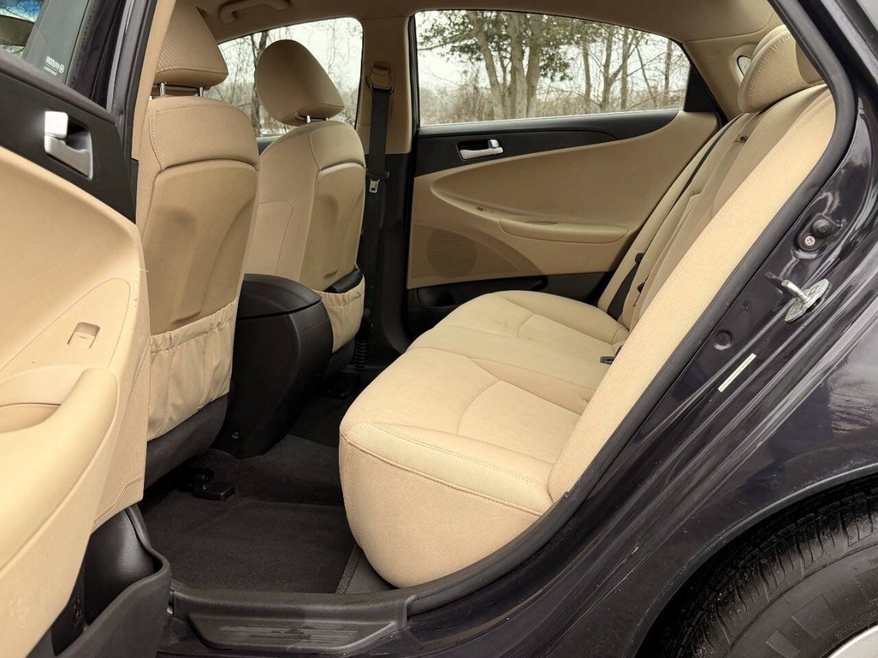 Used 2011 Hyundai Sonata GLS FWD image 14