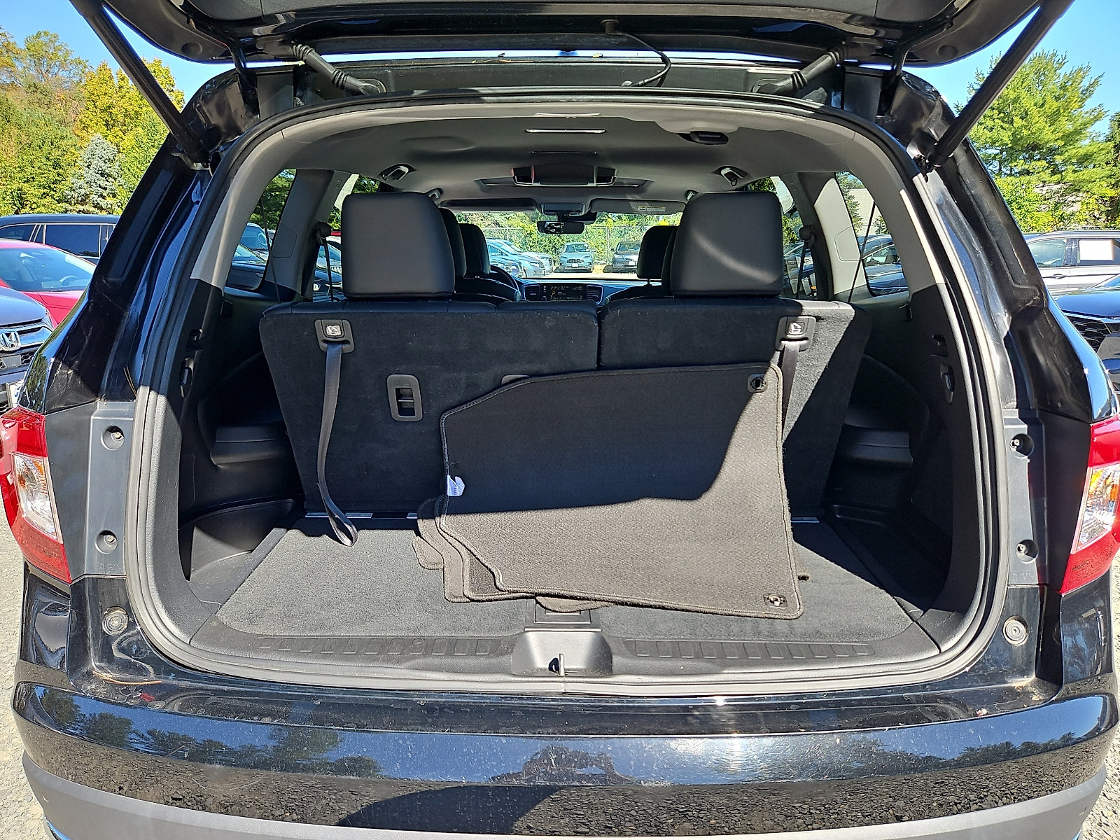 Used 2020 Honda Pilot Touring image 35