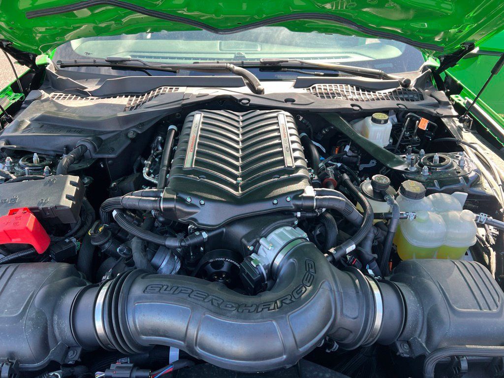 Used 2025 Ford Mustang GT w/ GT Performance Package RWD image 11