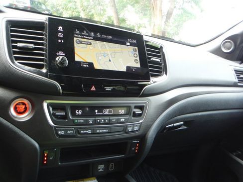 Used 2023 Honda Passport TrailSport image 21