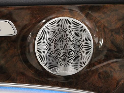 Used 2018 Mercedes-Benz E 300 4MATIC image 24