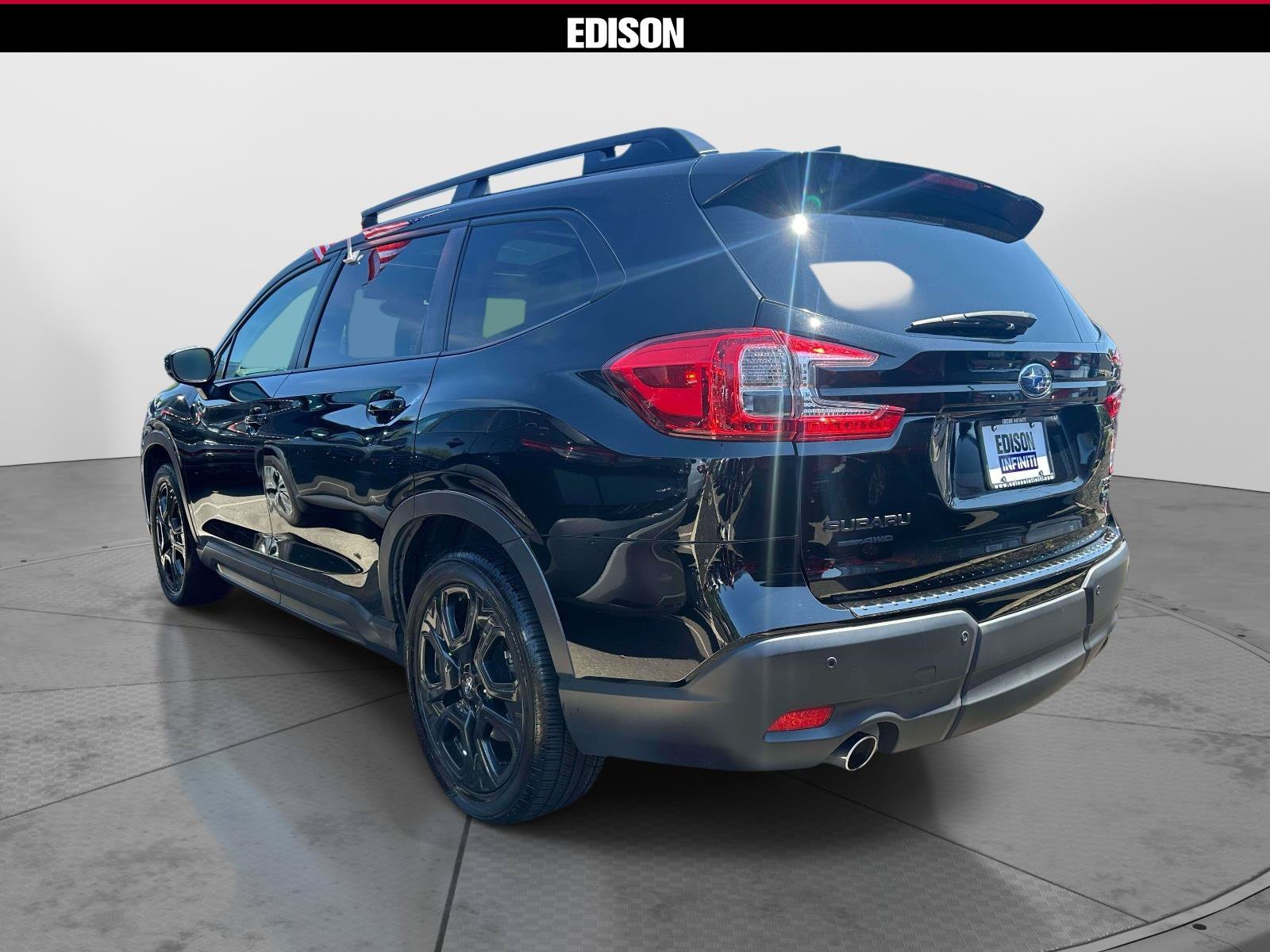 Used 2024 Subaru Ascent Onyx Edition AWD/4WD image 4