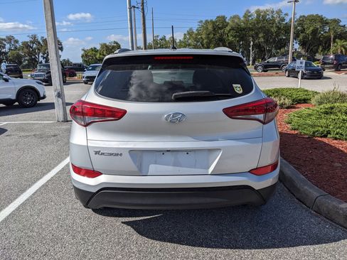 Used 2016 Hyundai Tucson SE w/ Option Group 02 image 19