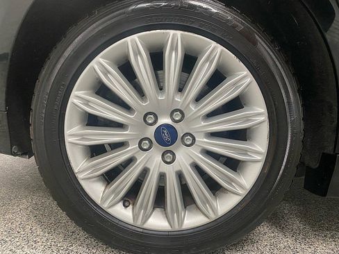 Used 2016 Ford Fusion Energi SE image 27