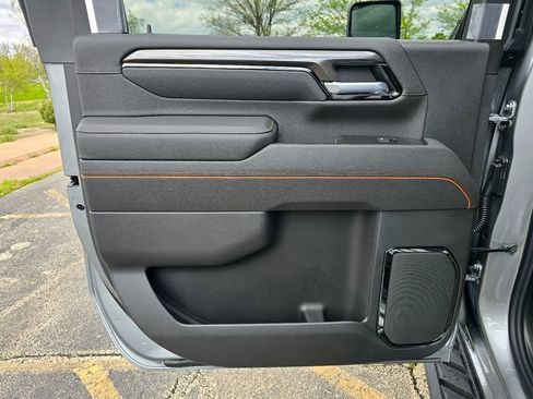 New 2026 GMC Sierra 2500 AT4 w/ AT4 Premium Plus Package AWD/4WD image 26