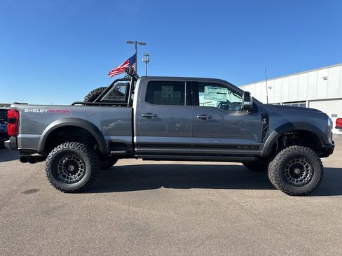 Used 2024 Ford F250 Lariat w/ Lariat Ultimate Package image 3