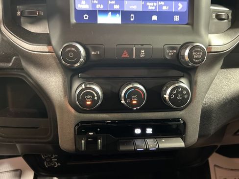 Used 2024 RAM 2500 Tradesman AWD/4WD image 19