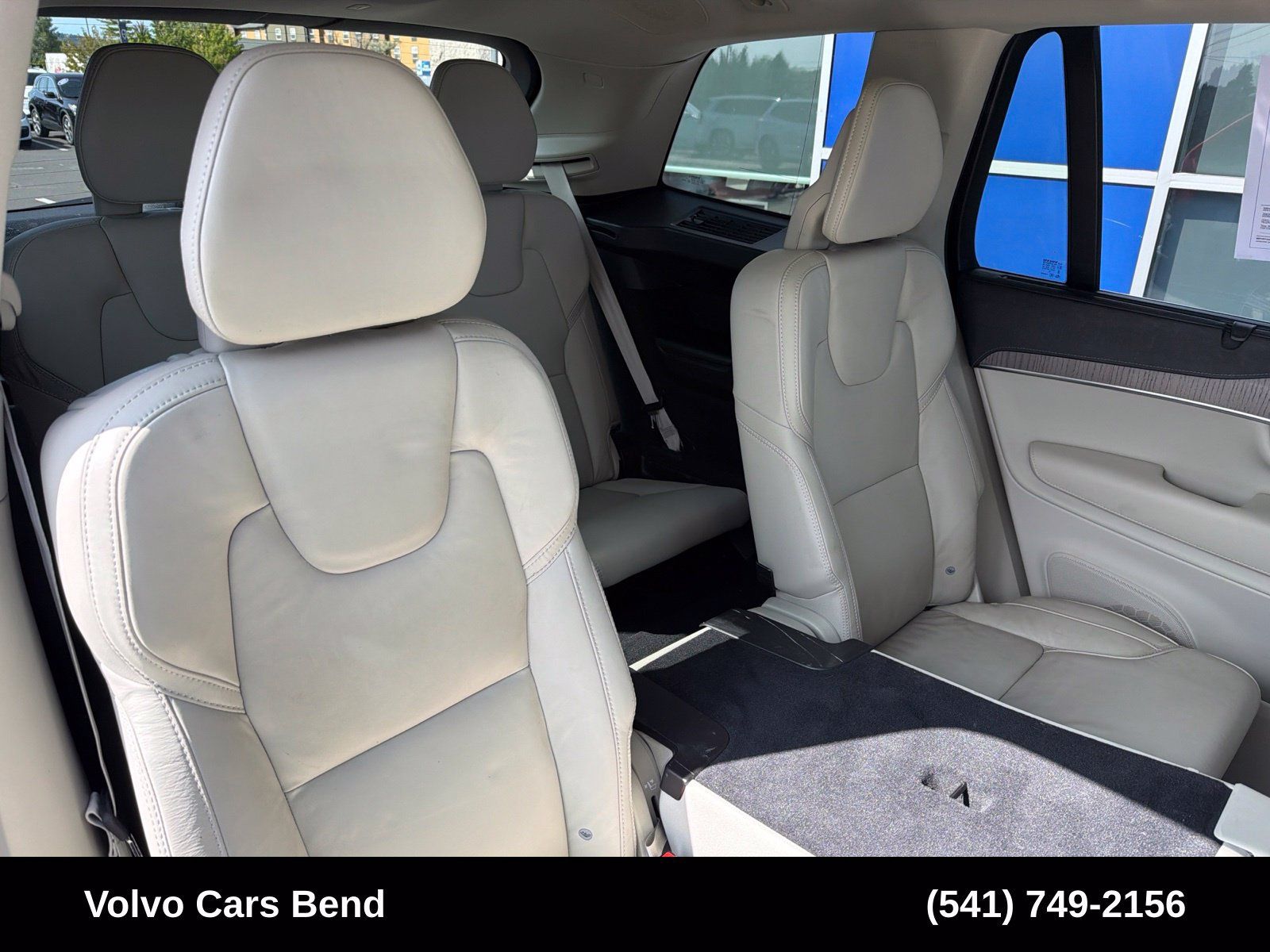 Used 2023 Volvo XC90 B6 Ultimate w/ Protection Package Premier AWD/4WD image 24