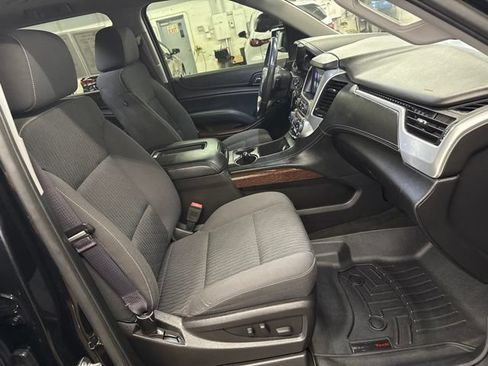 Used 2016 GMC Yukon SLE w/ Convenience Package AWD/4WD image 28