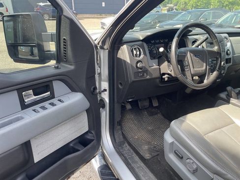 Used 2014 Ford F150 XLT w/ Equipment Group 302A Luxury AWD/4WD image 18