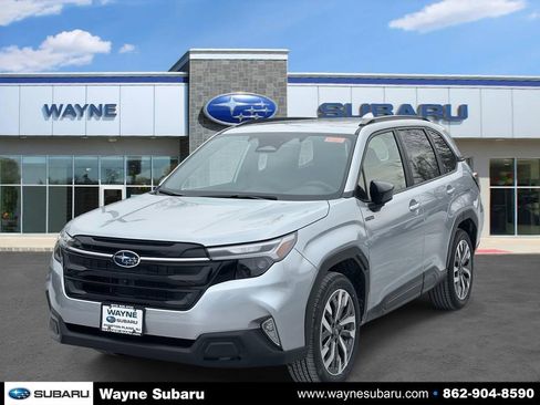 New 2025 Subaru Forester Touring image 2