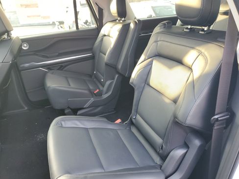 New 2026 Lincoln Navigator L Reserve image 31