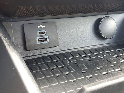 Used 2024 Ford Mustang GT Premium image 32