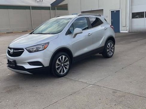 Used 2022 Buick Encore Preferred w/ Safety Package image 4