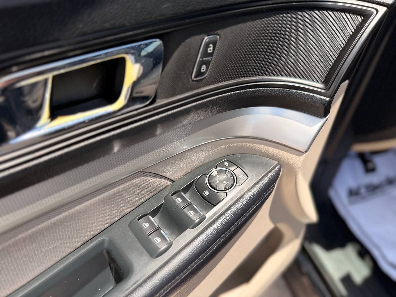 Used 2019 Ford Explorer FWD image 22