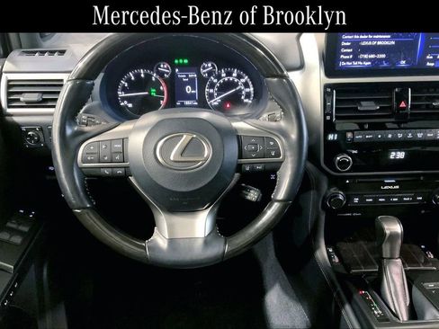 Used 2023 Lexus GX 460 Premium image 5