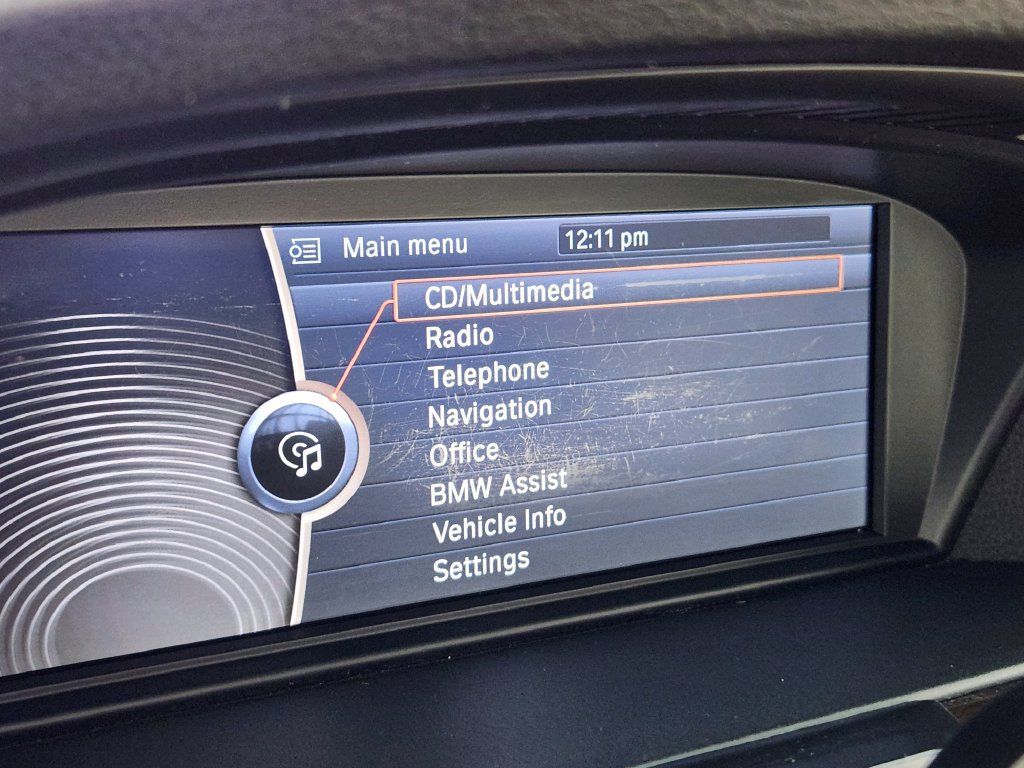 Used 2011 BMW 335i xDrive Sedan AWD/4WD image 21