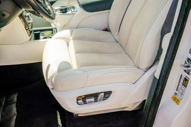 Used 2020 Rolls-Royce Phantom Sedan RWD image 57