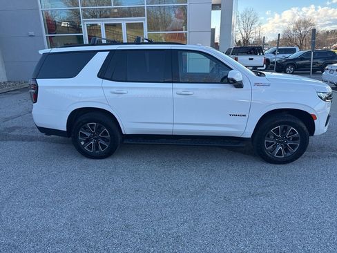 Used 2024 Chevrolet Tahoe Z71 w/ Luxury Package image 3