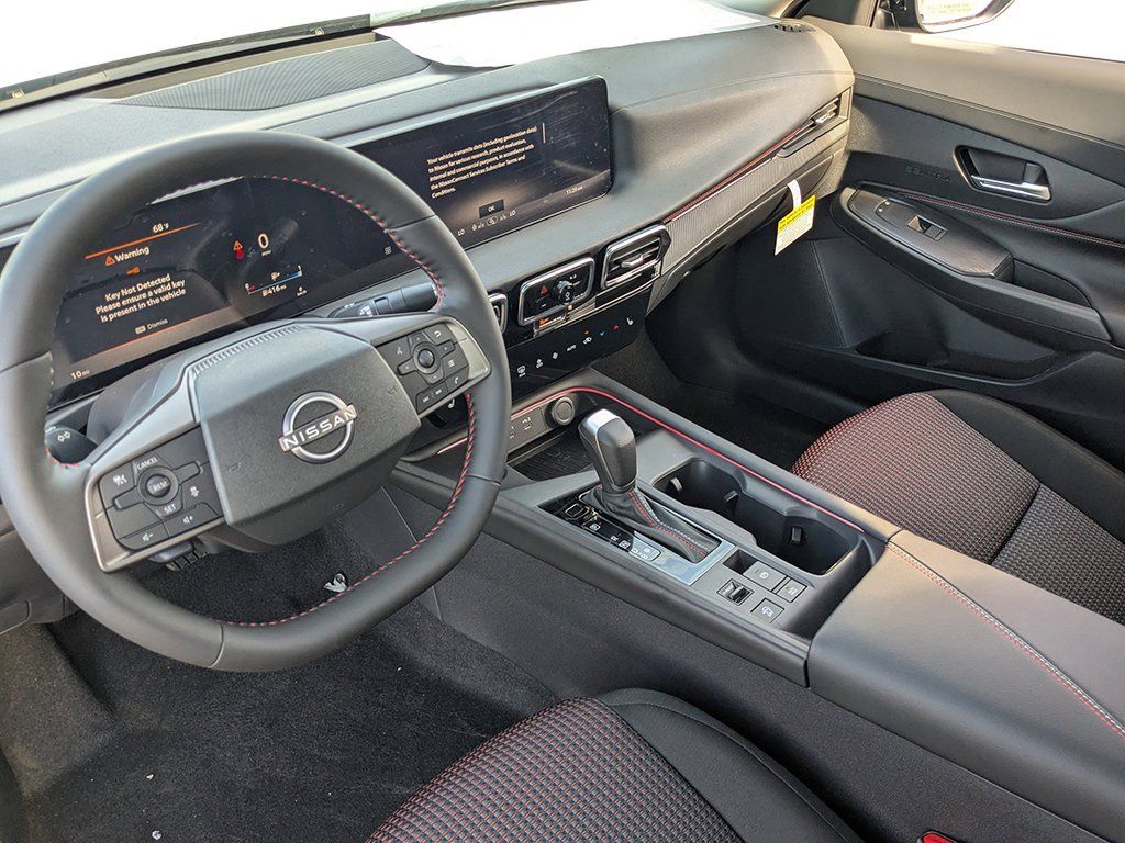 New 2027 Nissan Sentra SR w/ SR All Weather Package FWD image 10