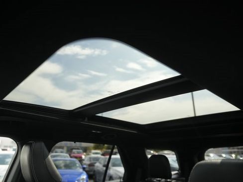 Certified 2020 Ford Explorer ST image 11