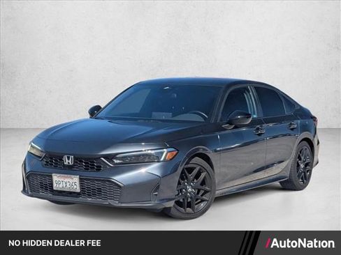 Used 2025 Honda Civic Sport image 1