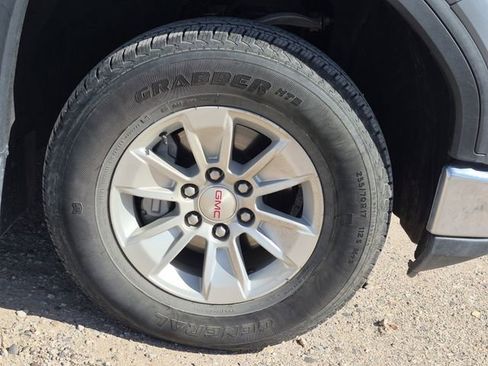 Used 2024 GMC Sierra 1500 SLE w/ Preferred Package image 6