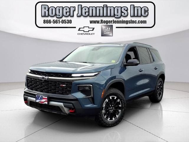 Used 2026 Chevrolet Traverse Z71 w/ Driver Confidence Package AWD/4WD image 1