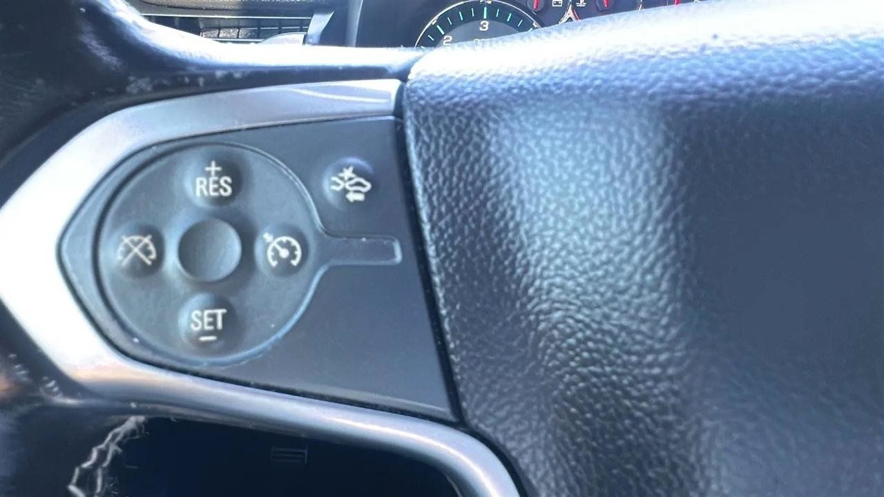 Used 2020 Chevrolet Suburban LT AWD/4WD image 50