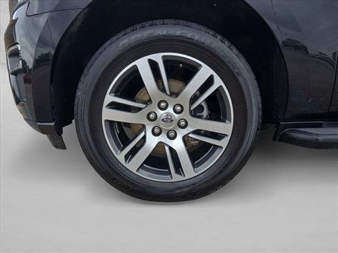 Used 2024 Ford Expedition Limited RWD image 27