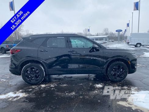 Used 2025 Chevrolet Blazer LT w/ Convenience Package image 7