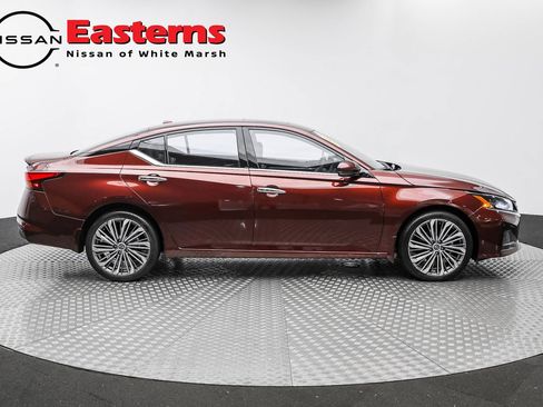 Used 2023 Nissan Altima 2.5 SL image 4