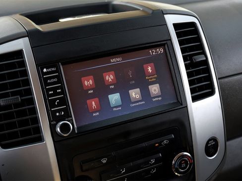 Used 2019 Nissan Frontier S image 27