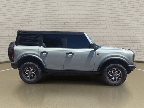 Used 2021 Ford Bronco Badlands AWD/4WD image 4
