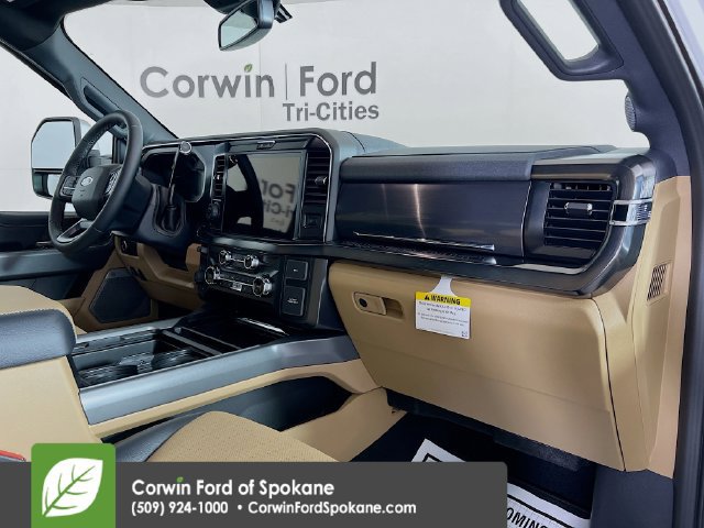 New 2026 Ford F450 Lariat w/ Lariat Premium Package AWD/4WD image 30