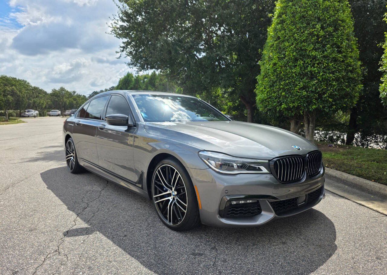 Used 2019 BMW 750i xDrive w/ Executive Package AWD/4WD image 7