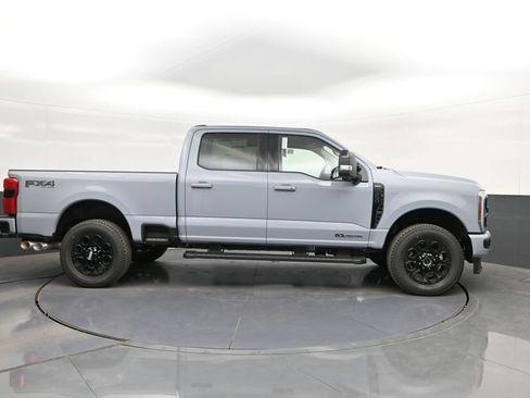 New 2026 Ford F250 Lariat w/ Black Appearance Package AWD/4WD image 25