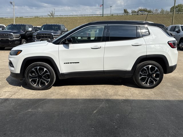 Used 2023 Jeep Compass Limited AWD/4WD image 6