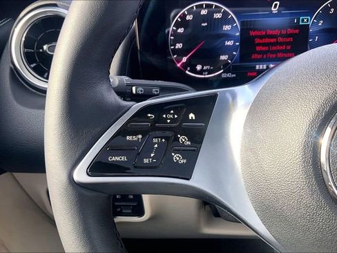 Used 2026 Mercedes-Benz GLB 250 4MATIC image 20