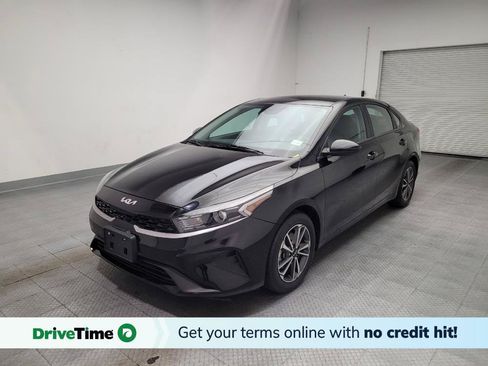 Used 2022 Kia Forte LXS FWD image 1