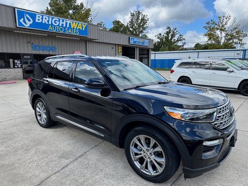 Used 2020 Ford Explorer Limited image 3