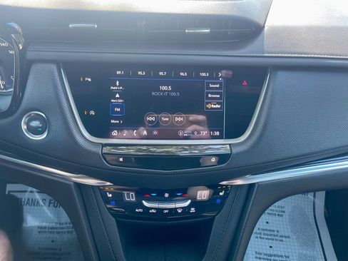 Used 2023 Cadillac XT5 Premium Luxury image 16
