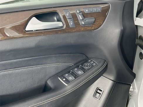 Used 2014 Mercedes-Benz ML 350 4MATIC image 17