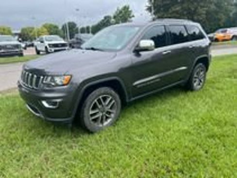 Used 2020 Jeep Grand Cherokee Limited AWD/4WD image 13