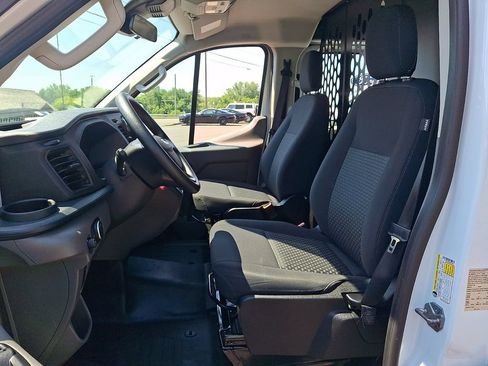 Used 2025 Ford Transit 250 Low Roof w/ Exterior Upgrade Package RWD image 13