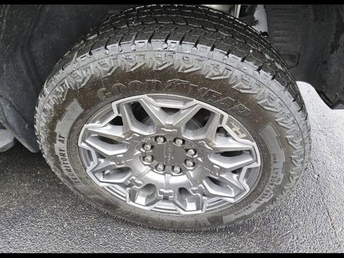 Used 2025 GMC Hummer EV 3X image 13